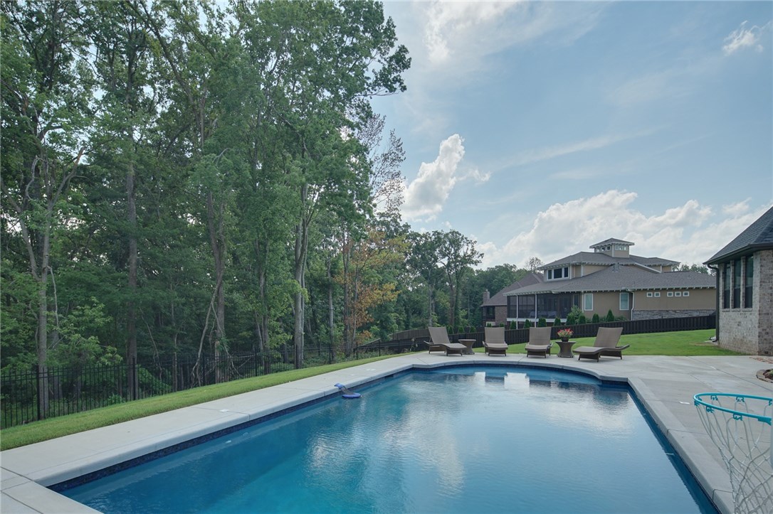 Oak Tree Centerton - Residential