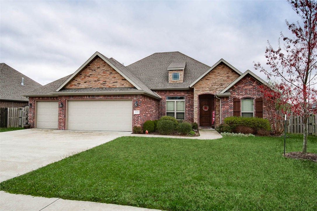 This gorgeous home near schools, food, parks, and shopping features high ceilings, custom built-ins, and a simple, but spacious open lay-out perfect for anyone. With 4 bedrooms, 3 bathrooms, 3 car garage, eat-in kitchen, coffee bar, and a large laundry room this home promotes a stress free lifestyle. The backyard is a gardner's paradise with planter's boxes, lovely tin roof covered patio, and relaxing sitting area. There is even a nice clean storage building perfect for storing gardening tools, or much more. Don't miss out on this beautifully well-maintained home in an excellent location!