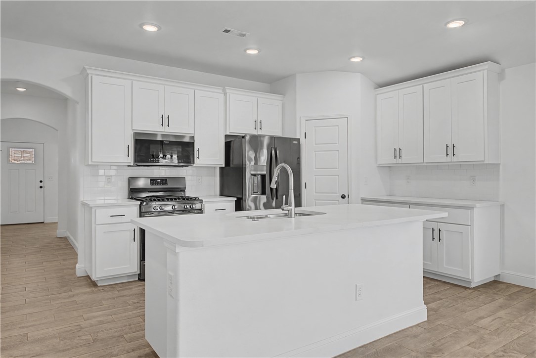 Deere Creek Sub Ph 1 - Residential Lease