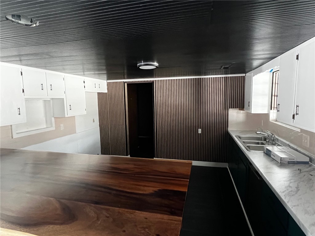 Springdale Outlots - Commercial Lease