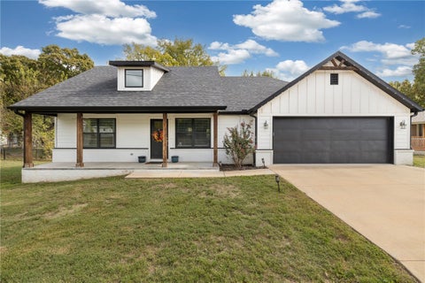 Photo of 1164 Davis, Pea Ridge, AR 72751 (MLS # 1366014)