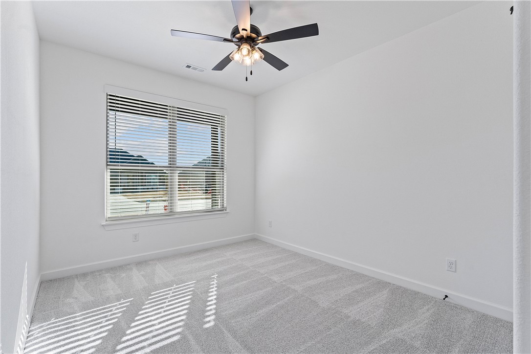 Yorktown 2 - Residential Lease