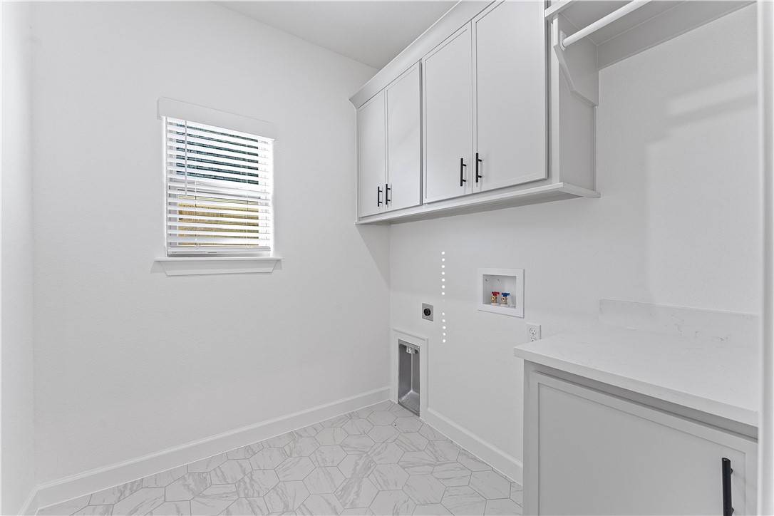 Yorktown 2 - Residential Lease