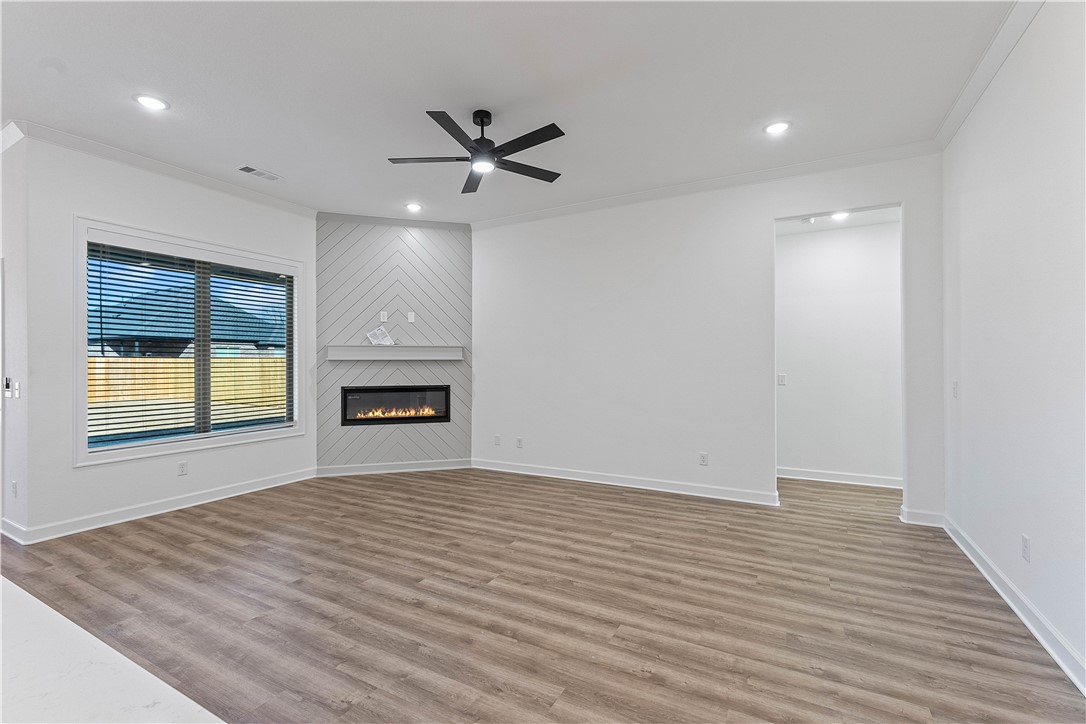 Yorktown 2 - Residential Lease