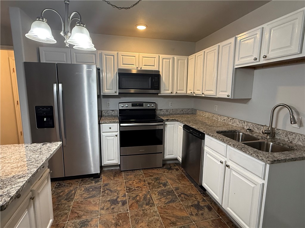 07-19-32-DECATUR - Residential Lease
