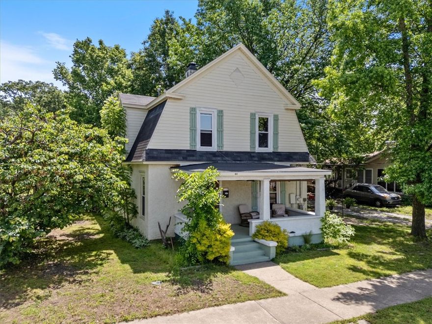 Nestled in the Historic District, this beautiful 3-bedroom, 1.5-bath home seamlessly blends classic charm with modern updates. Enjoy a fully remodeled kitchen and bathrooms, offering stylish finishes and contemporary conveniences throughout.
Step outside to find not one, but two versatile outbuildings – a spacious 16x10 She Shed, perfect for a studio, office, or creative retreat, and an 8x10 storage shed for all your tools and gear.
Located next to downtown, this property offers unbeatable access to local shops, restaurants, and community events.
Don’t miss your chance to own a piece of history with all the modern comforts. Schedule your showing today!