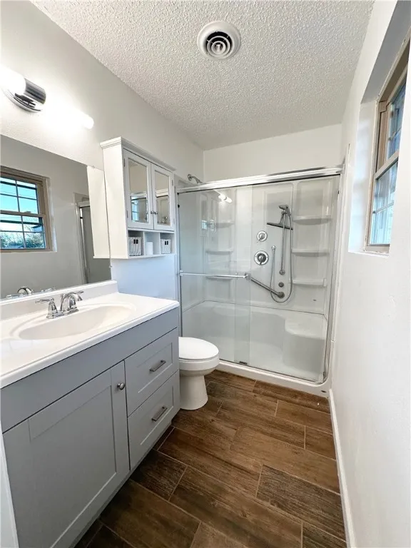 Rogers, Arkansas 72758, United States, 3 Bedrooms Bedrooms, ,2 BathroomsBathrooms,Residential,Pending,27948