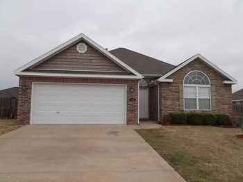 Showings start August 1st once vacant. Additional $75/month for 6-month lease term.