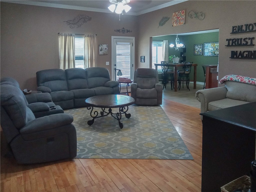 OAK PLACE SUB-SPRINGDALE - Residential