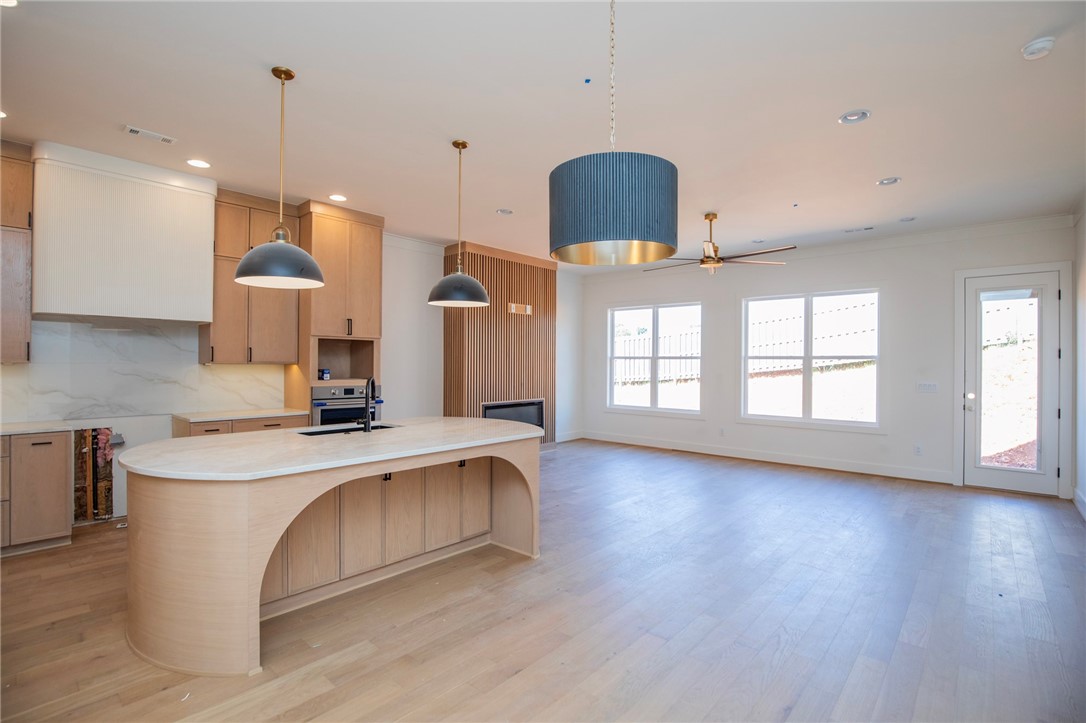 Shadow Valley Ph 11 Rogers - Residential