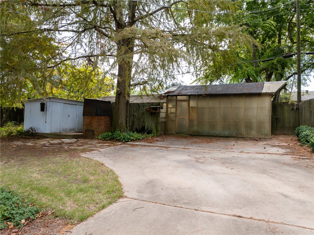 Marilyn Heights - Residential