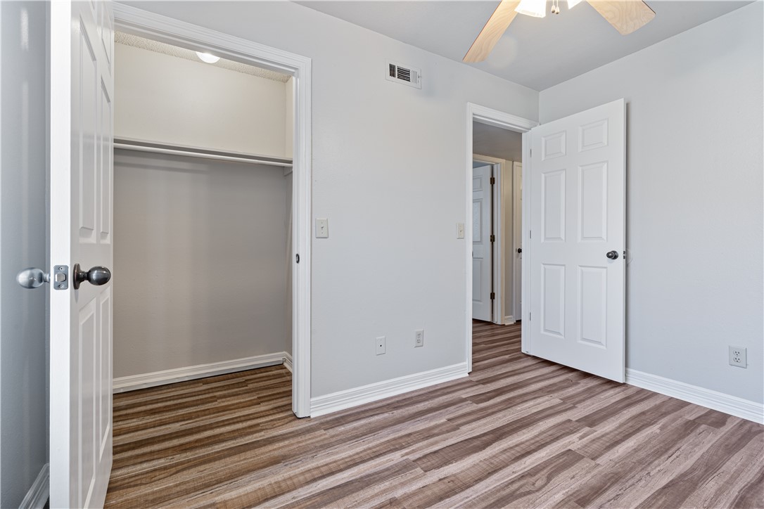 9-16-30 Fayetteville Outlots - Residential Lease