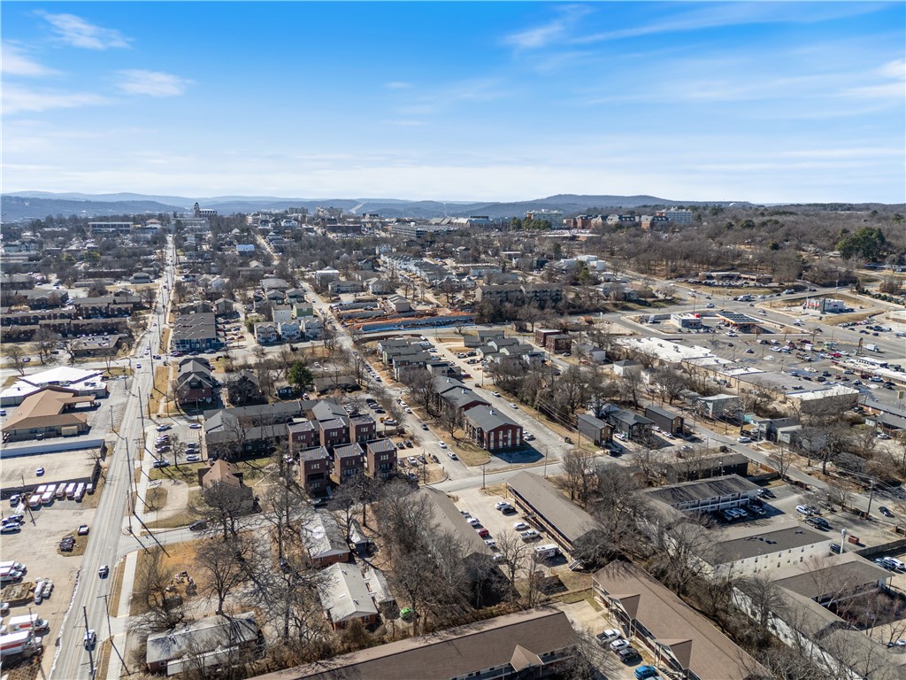 9-16-30 Fayetteville Outlots - Residential Lease