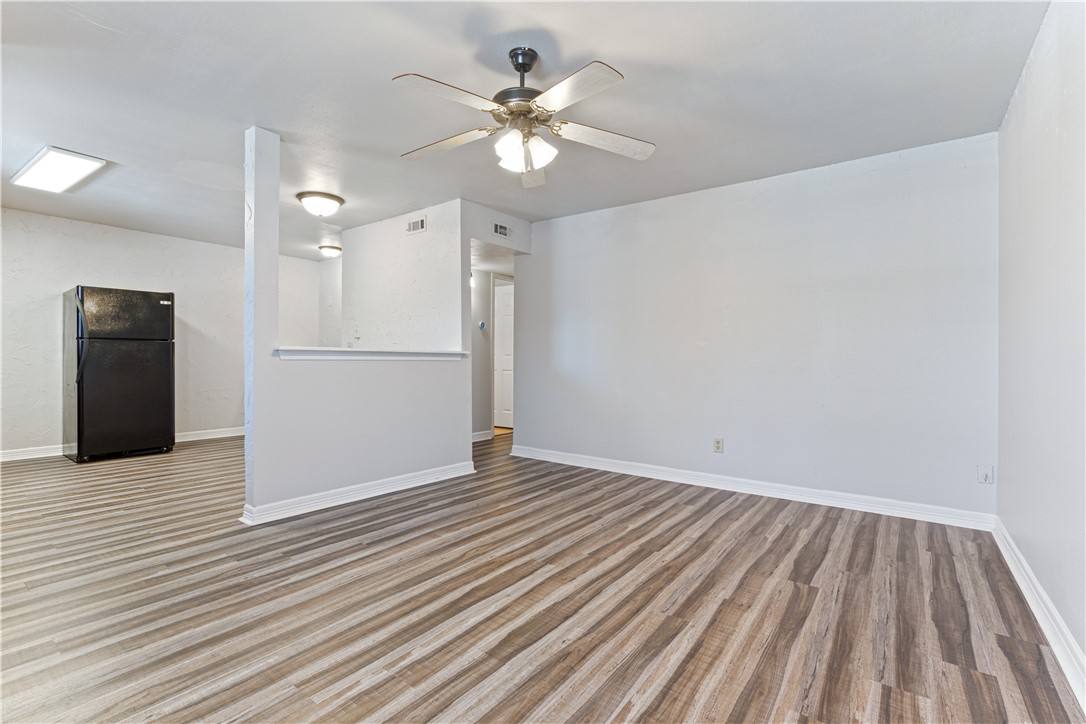 9-16-30 Fayetteville Outlots - Residential Lease