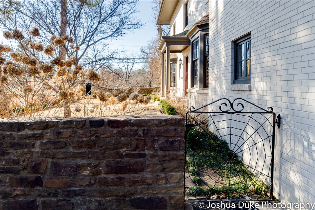 City Park Addaltrents Rev - Residential