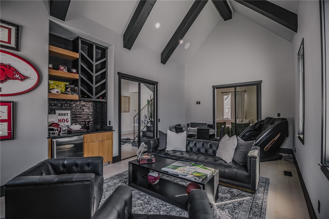 Pinnacle - Residential