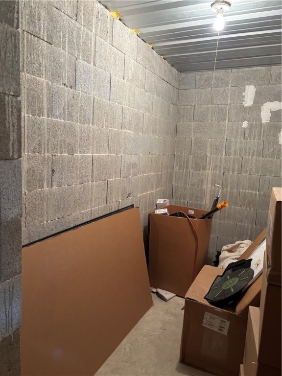 05-06-15Metes and Bounds - Residential