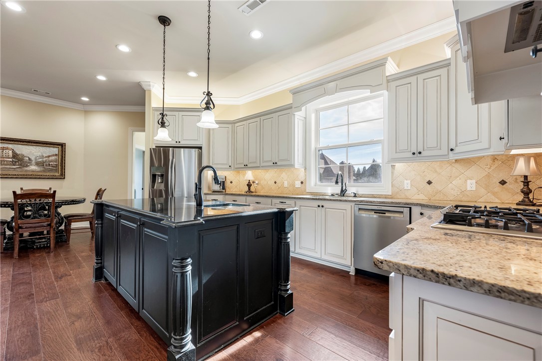 Enclave - Residential