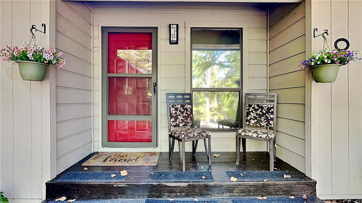 Bike or Beach in Bella Vista! You simply cannot beat this location!!! 2/10 mile from Bamboozled/Back 40 trail and Lake Avalon Beach. Imagine the outdoor recreation options. Conquer the mountain biking trails, then retreat to your sanctuary, or grab your paddleboard/kayak and beach towel for a relaxing swim. This 2 bedroom home has a split layout. Each bedroom is spacious with a generous walk in closet. 2 full bathrooms ensure everyone has their own space. A large living room with a cathedral ceiling has plenty of room to entertain. The chef of the home will love the size of the kitchen and the pantry (there are two of them!). A dedicated dining nook provides space for your favorite table. Step out in to the sunroom and look out over your flat yard. Your ultimate Northwest Arkansas lifestyle awaits at 8 Wootton Dr, offering world-class trails and lakeside fun moments from your door. Live the trail and lake life! View the virtual tour now and then make an appointment to see it in person! Sold as-is.