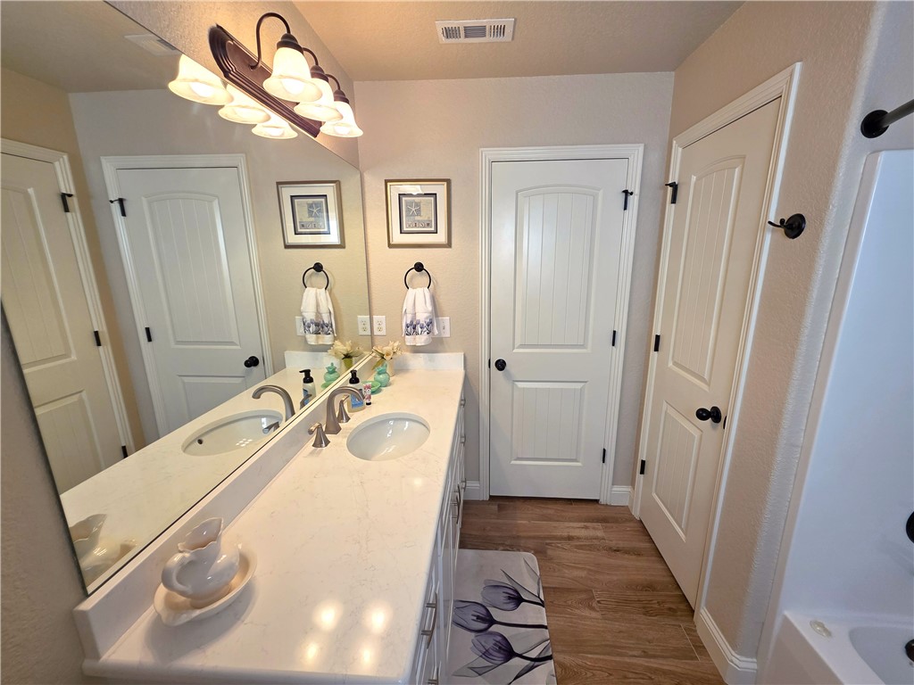 Dixieland Crossing Ph 2 Rogers - Residential