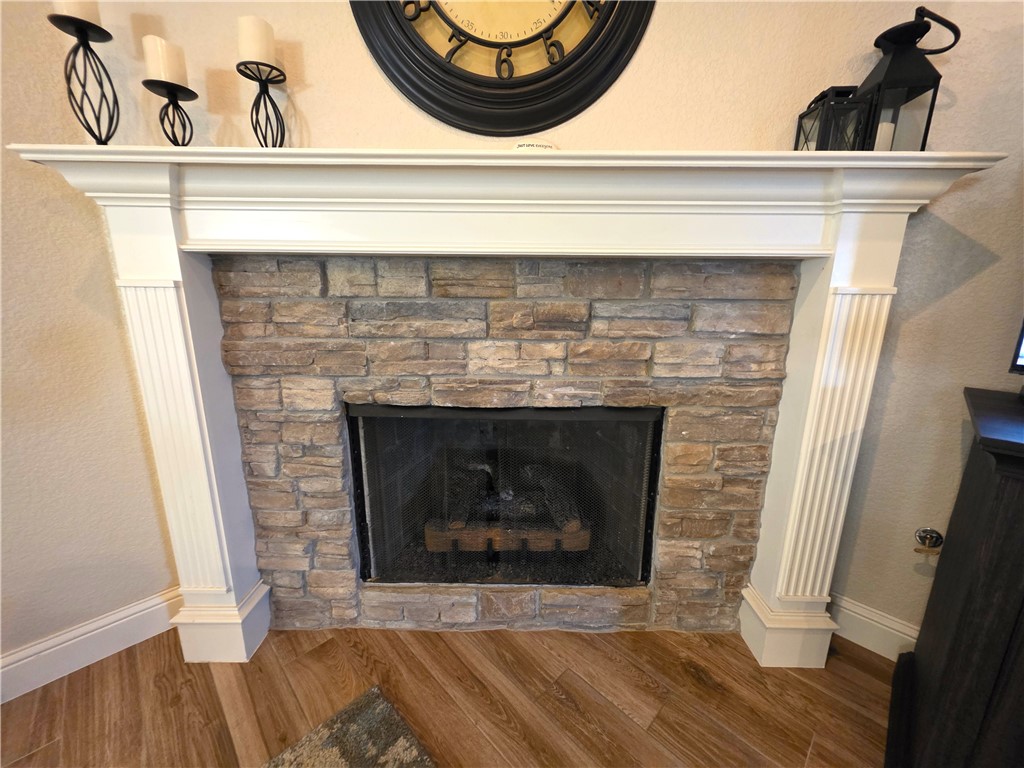 Dixieland Crossing Ph 2 Rogers - Residential