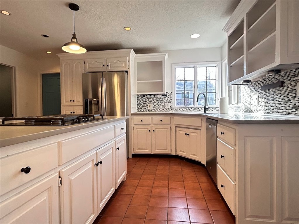 Huntingdon Sub - Residential Lease