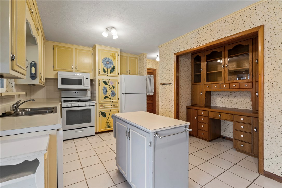 Pettys 2nd Sub Siloam Spgs - Residential