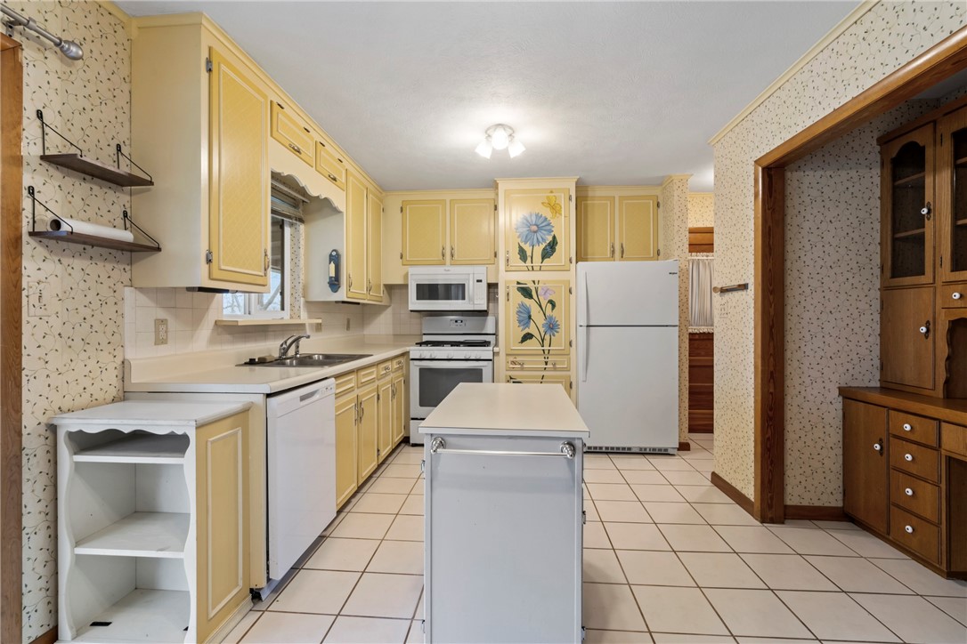 Pettys 2nd Sub Siloam Spgs - Residential