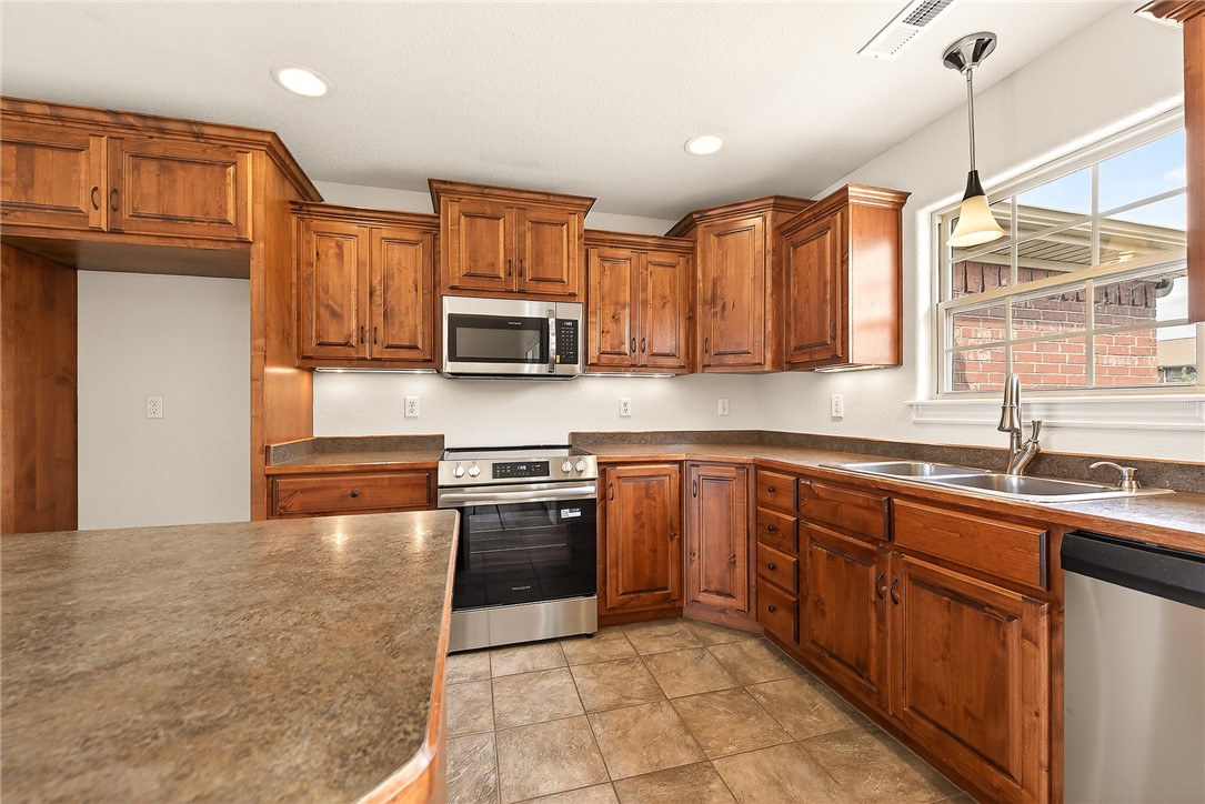 Walnut Creek Sub Gravette - Residential