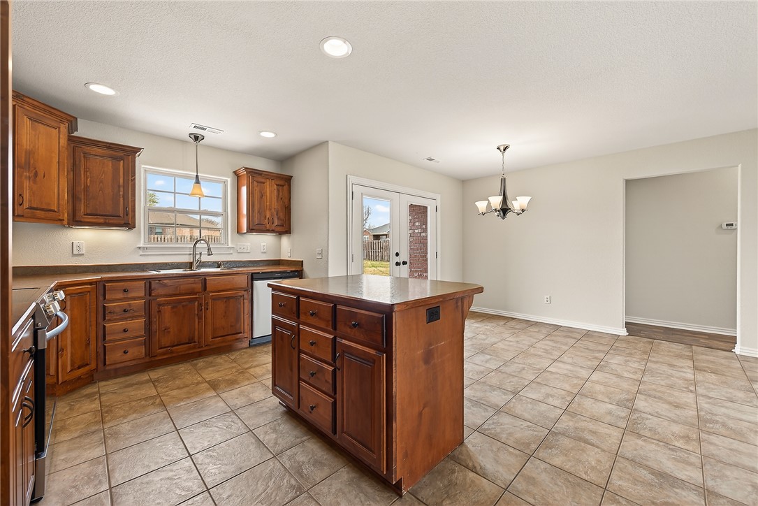 Walnut Creek Sub Gravette - Residential