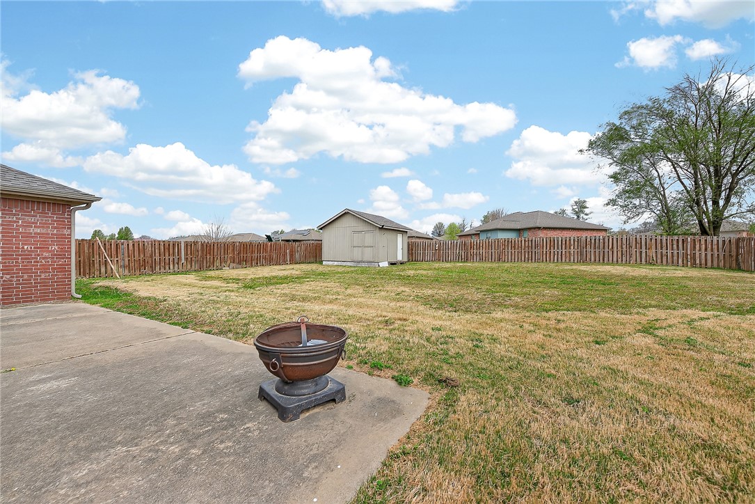 Walnut Creek Sub Gravette - Residential