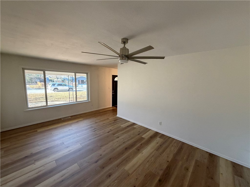 Oak Manor - Residential Lease