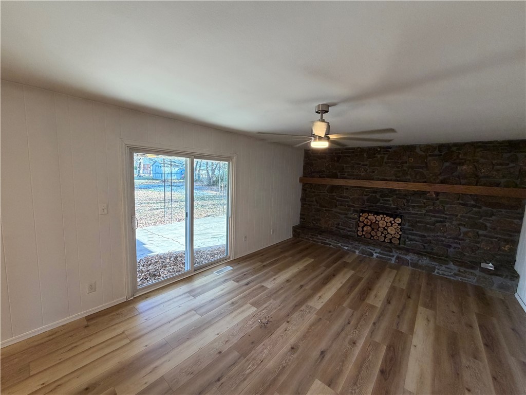 Oak Manor - Residential Lease