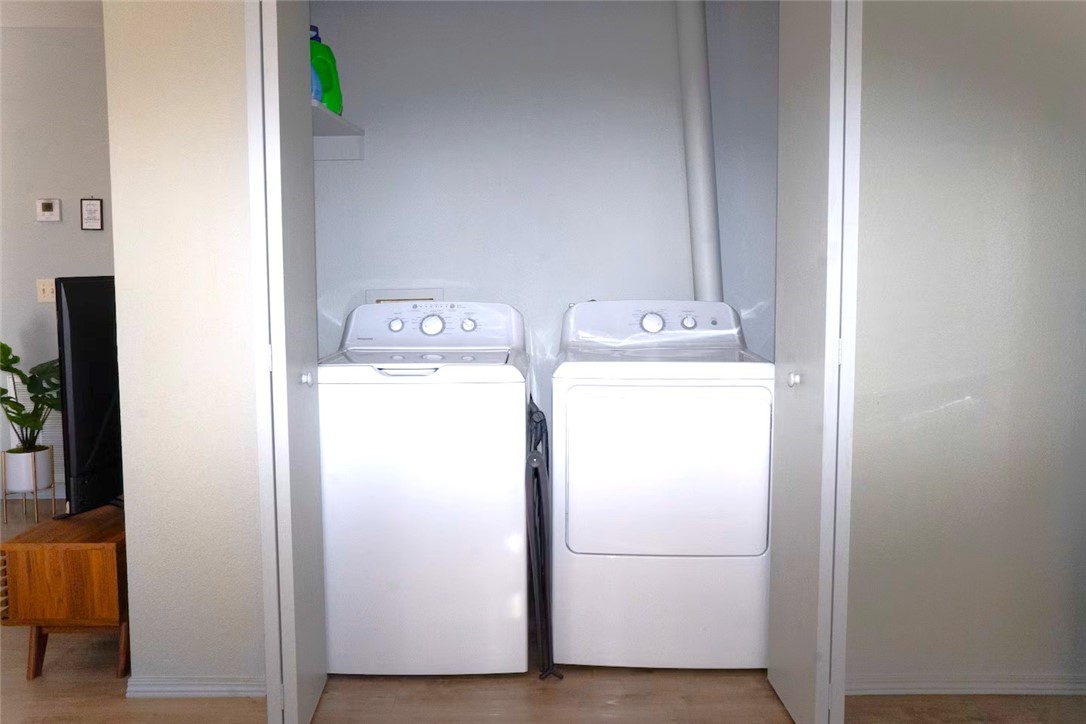 RAILROAD ADD-BENTONVILLE - Residential Lease