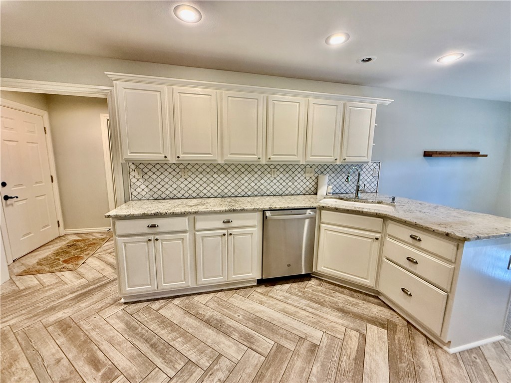 Sheppard Hills - Residential Lease