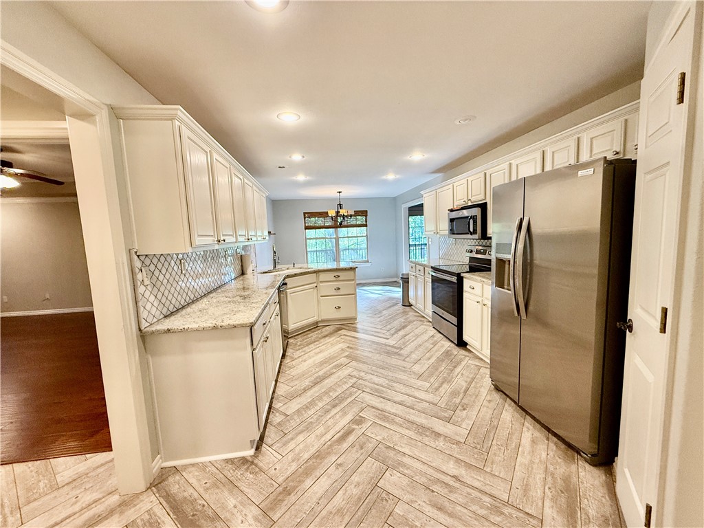 Sheppard Hills - Residential Lease