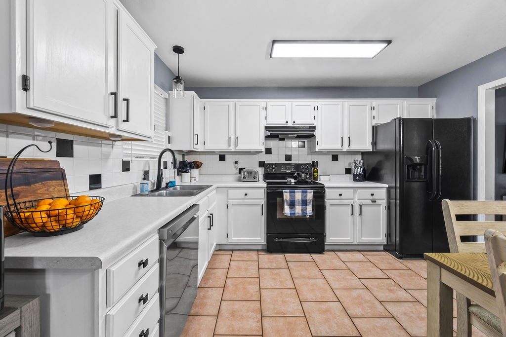 Meadow Lark Estates Ph Iii - Residential