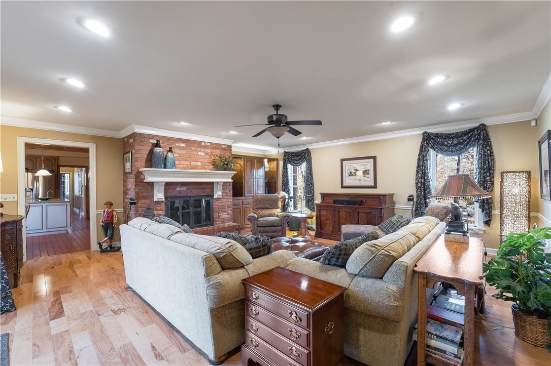 Glenwood Add Rogers - Residential