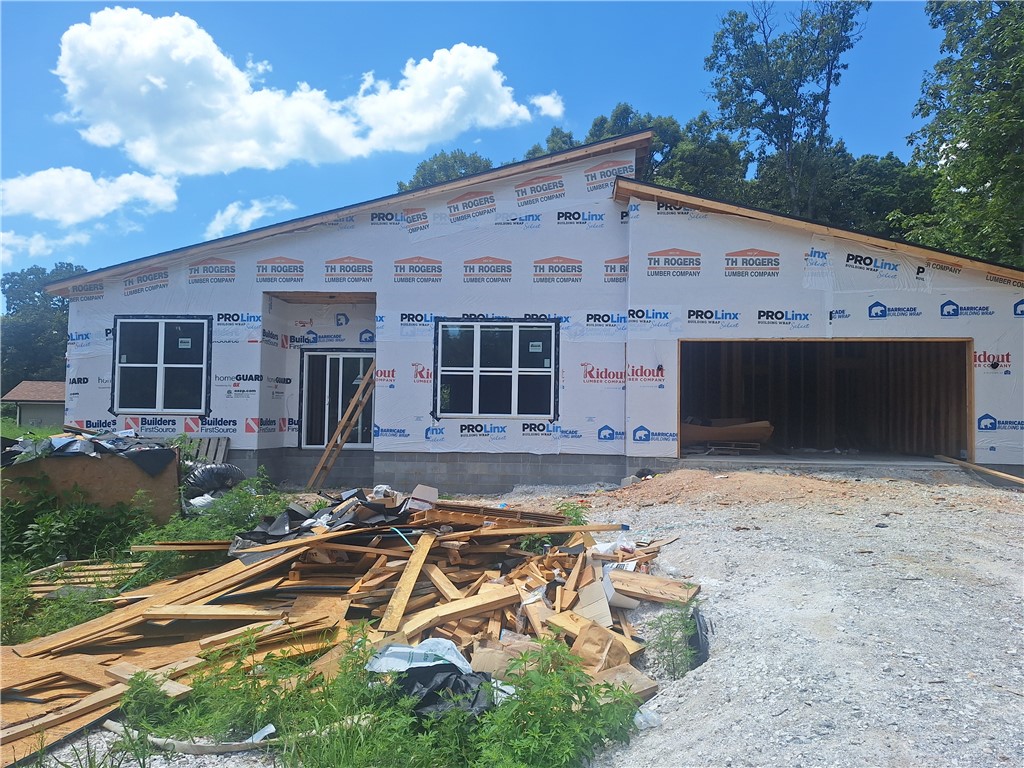 House is being built. Come now and pick your finishes. This house has 2 bedrooms and an office. Taxes will be reassessed after the property is sold and will be 1% of the sold price.