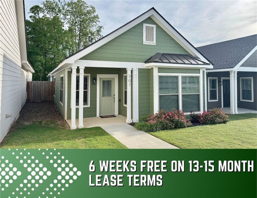 6 WEEKS FREE on 13-15 month lease terms! Unbeatable location near Crystal Bridges Museum, the Alice Walton School of Medicine, Downtown Bentonville & Walmart’s new campus. Enjoy a vibrant community with top-tier amenities, including a clubhouse, pool, pickleball court, dog park, yard maintenance & access to the countries top premier mountain biking trails. Leopold floor plan boasts LVP flooring, crown molding, blinds, ample storage & quality throughout. The living room & dining area offer a seamless open floor plan, perfect for entertaining, with abundant natural light & smooth flow into the chef’s kitchen. Chef’s kitchen features 3cm granite countertops, Frigidaire stainless steel appliances, refrigerator, a pantry, tons of storage & abundant natural light. Spacious primary suite includes a perfect ensuite bathroom with walk-in tile shower, double sinks, & large walk-in closet. Patio perfect for entertaining! Oversized garage with ample storage.