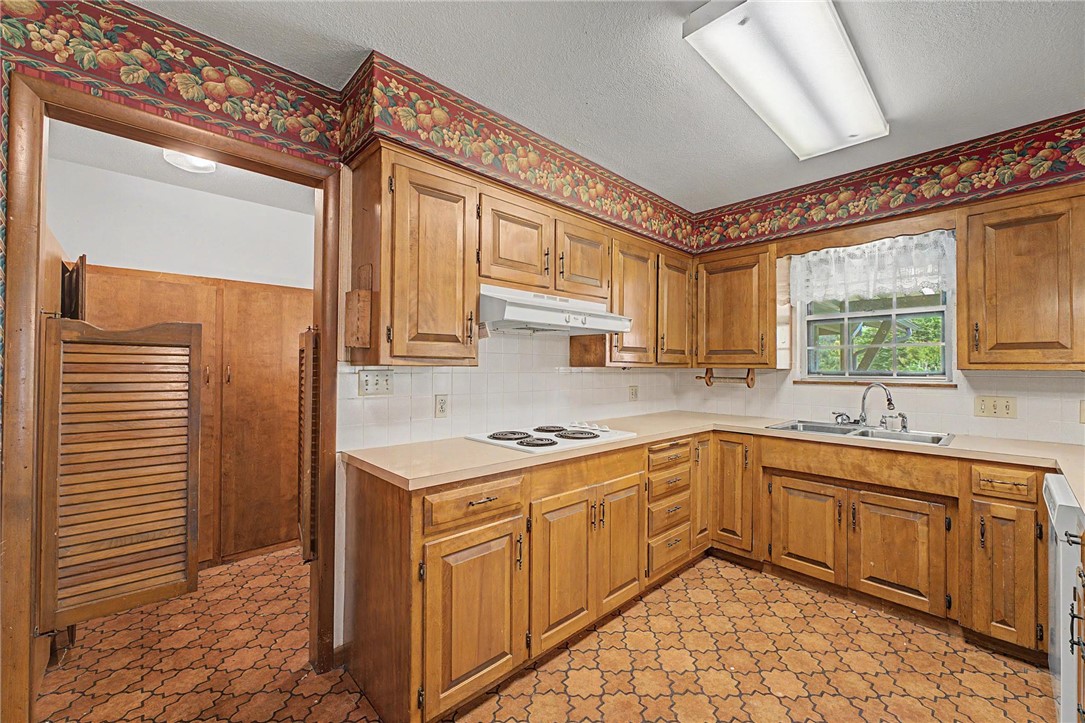 Demings 2nd Add Bentonville - Residential