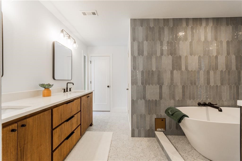 Pine Ridge Estates - Residential