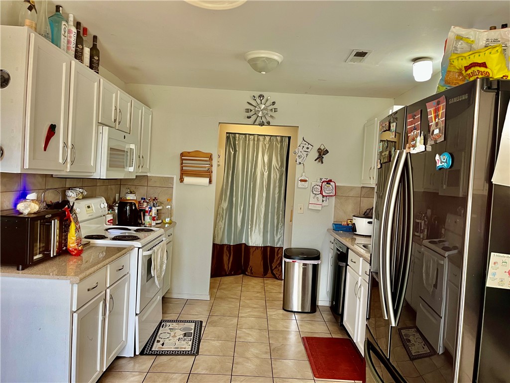 Rolling Oaks Sub Unit 2 Rogers - Residential