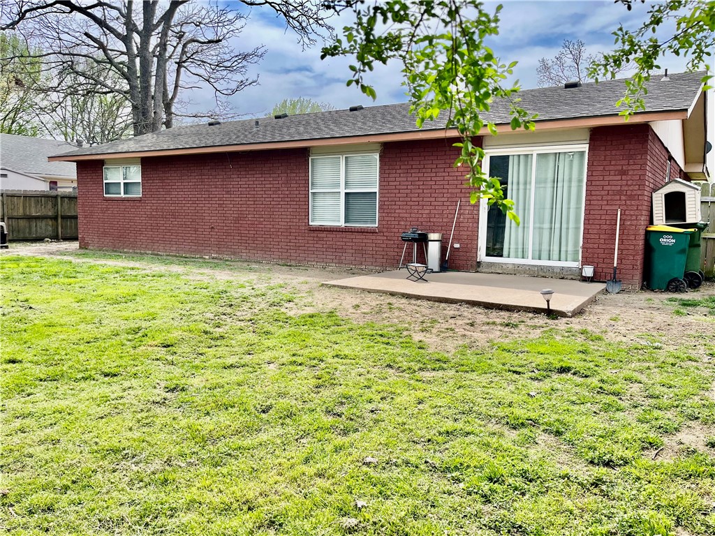 Rolling Oaks Sub Unit 2 Rogers - Residential