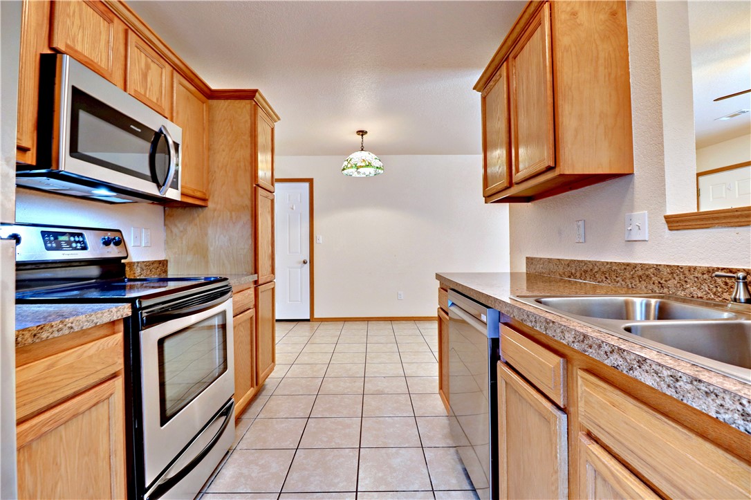 Walnut Crossing - Residential