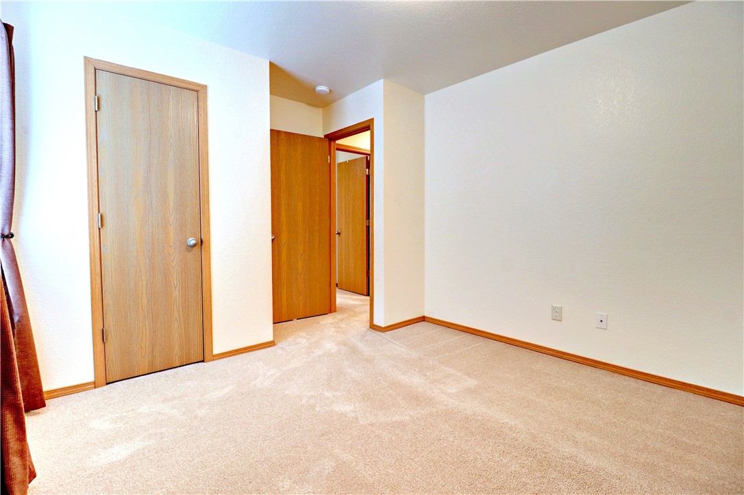 Walnut Crossing - Residential