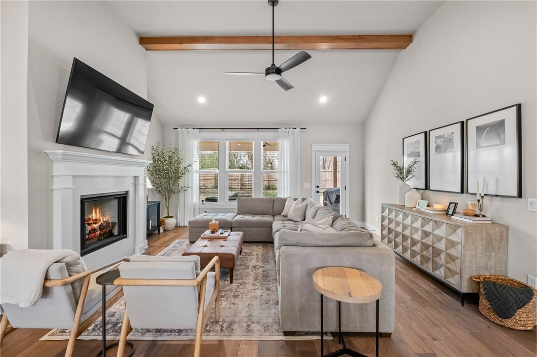 Lockhart Sub Bvv - Residential