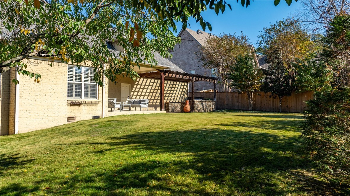 CHENAL VALLEY "BELLE VALLEE THE COURTS" - Residential