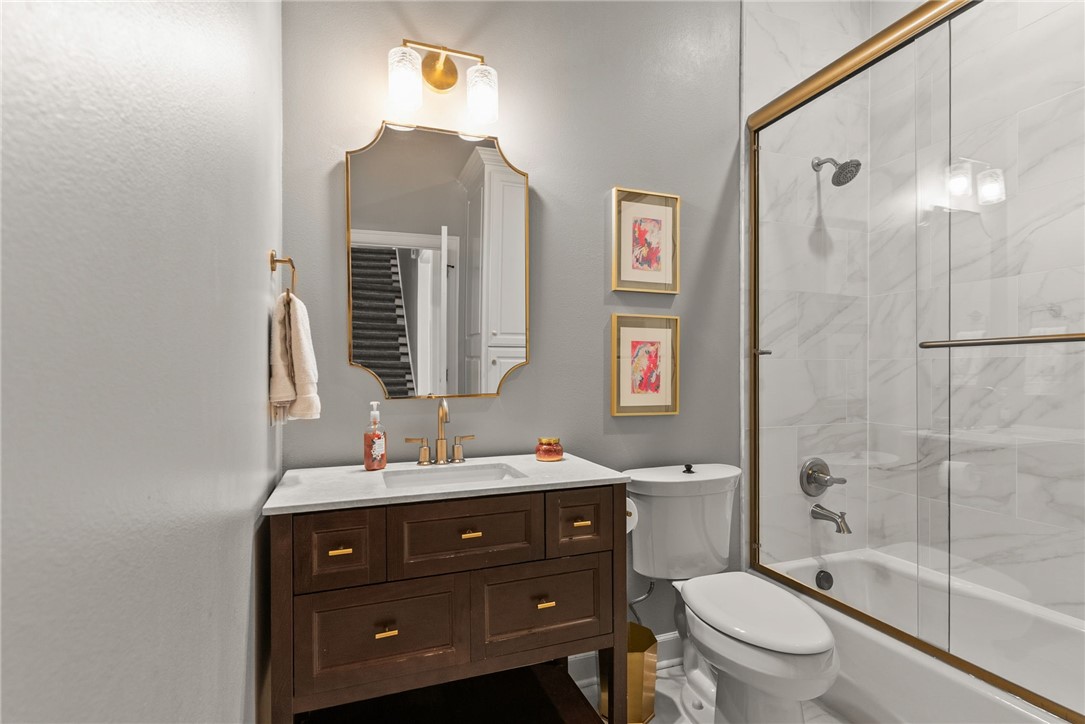 CHENAL VALLEY "BELLE VALLEE THE COURTS" - Residential