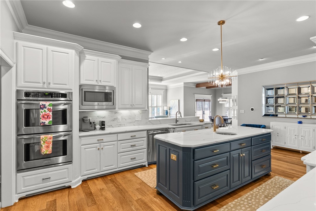 CHENAL VALLEY "BELLE VALLEE THE COURTS" - Residential